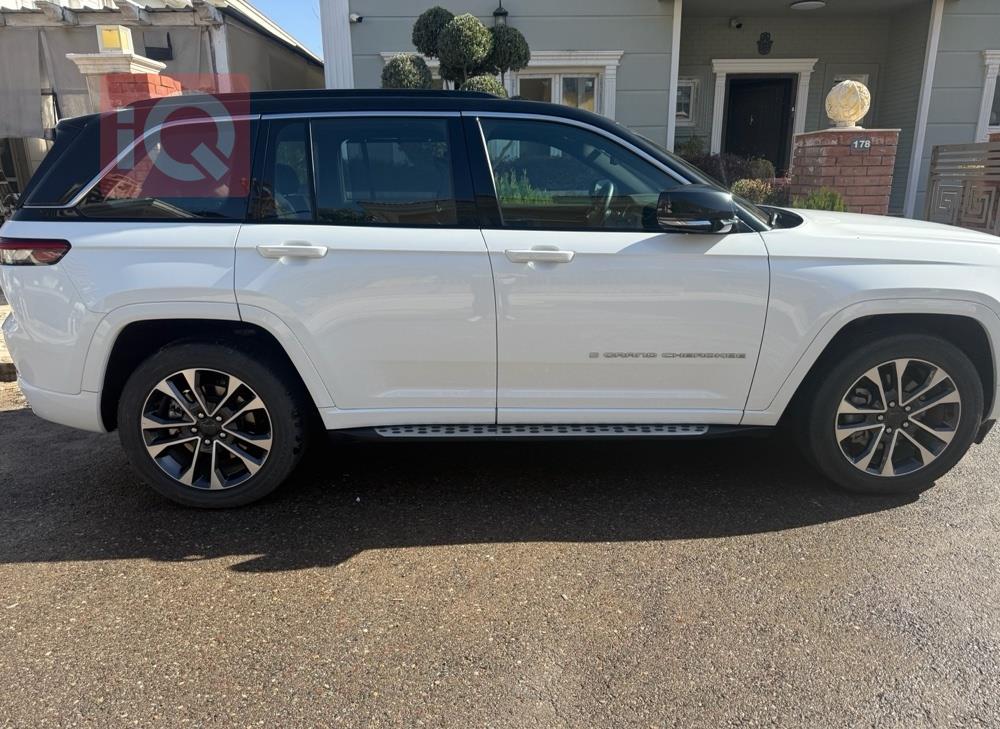 جيب جراند شيروكي